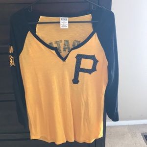 PINK Pittsburgh Pirates shirt